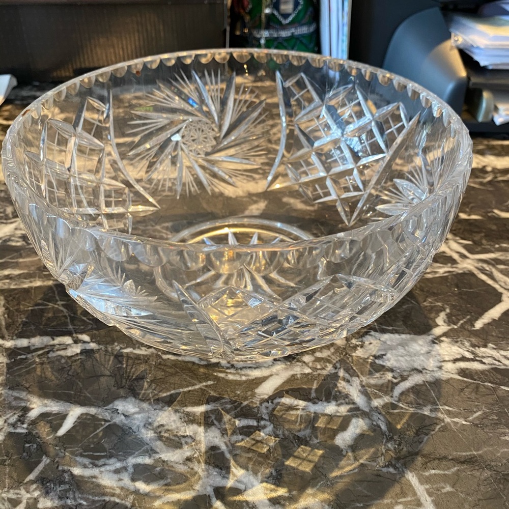 Elegant Crystal Cut Glass Bowl